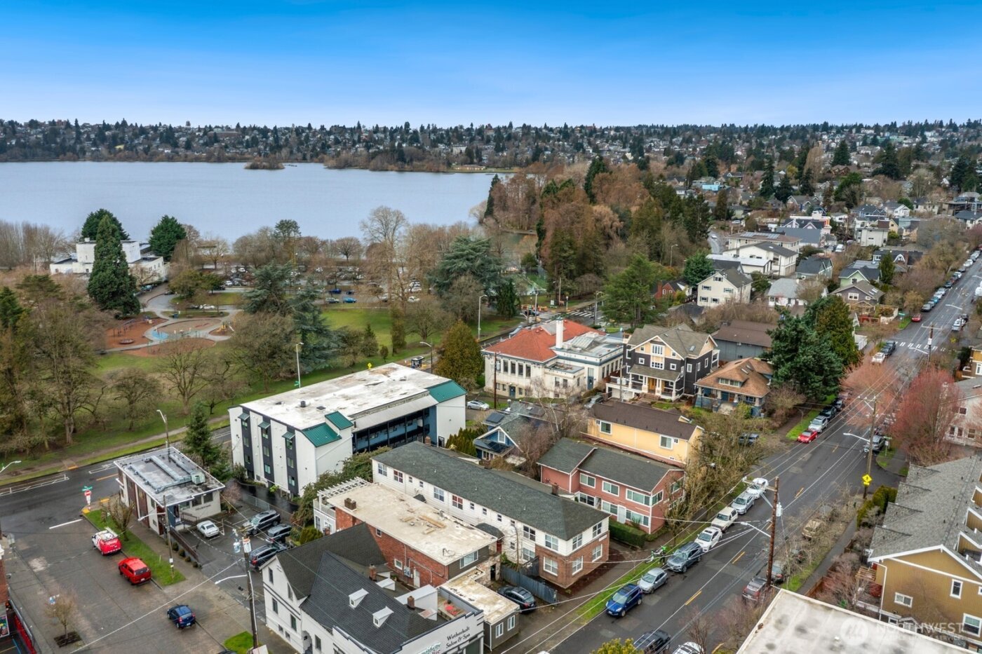 7311 Woodlawn Avenue NE, Seattle, WA 98115-5871