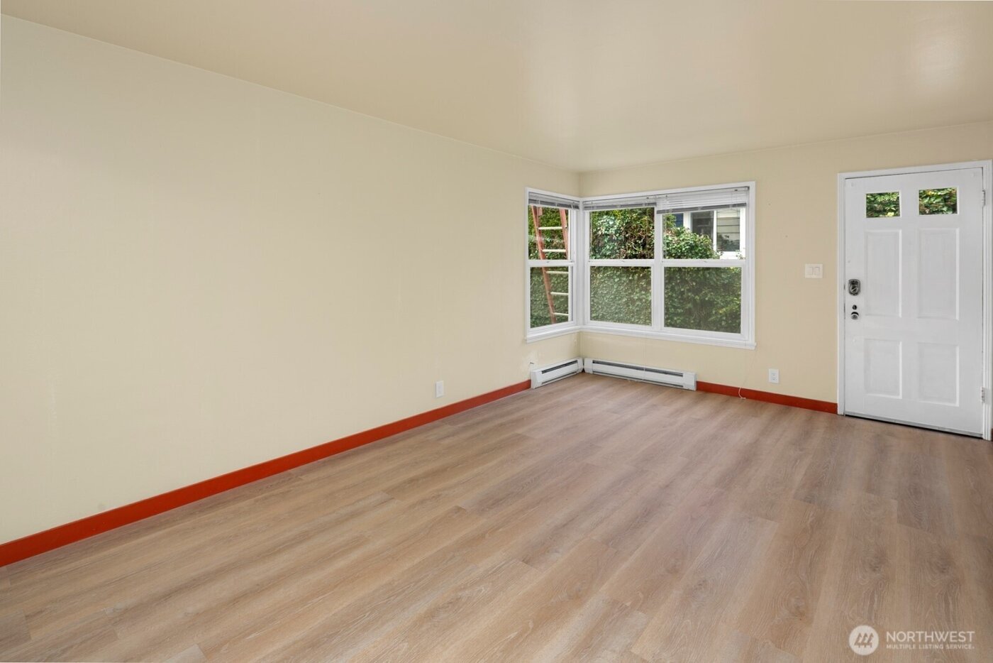 7311 Woodlawn Avenue NE, Seattle, WA 98115-5871