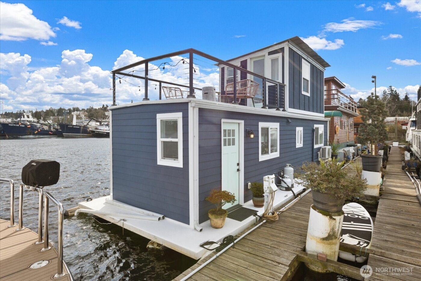 1080 W Ewing Street #E5, Seattle, WA 98119