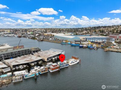 1080 W Ewing Street #E5, Seattle, WA 98119 - Photo 34