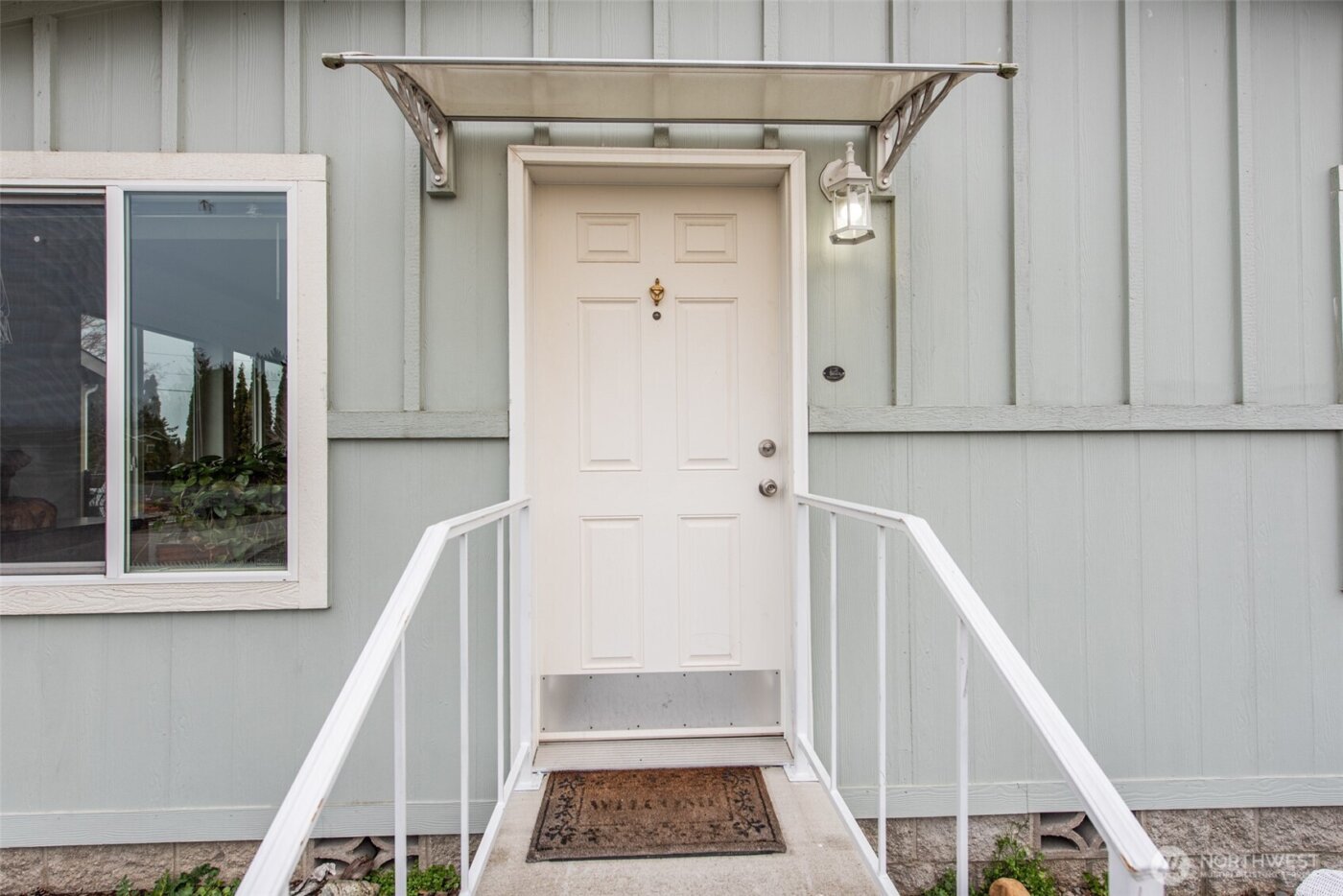 713 W Heritage Loop , Sequim, WA 98382