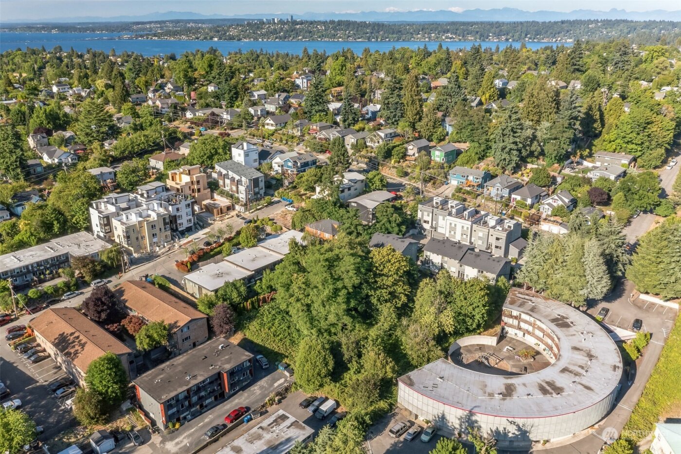 3939 S Farrar Street , Seattle, WA 98118