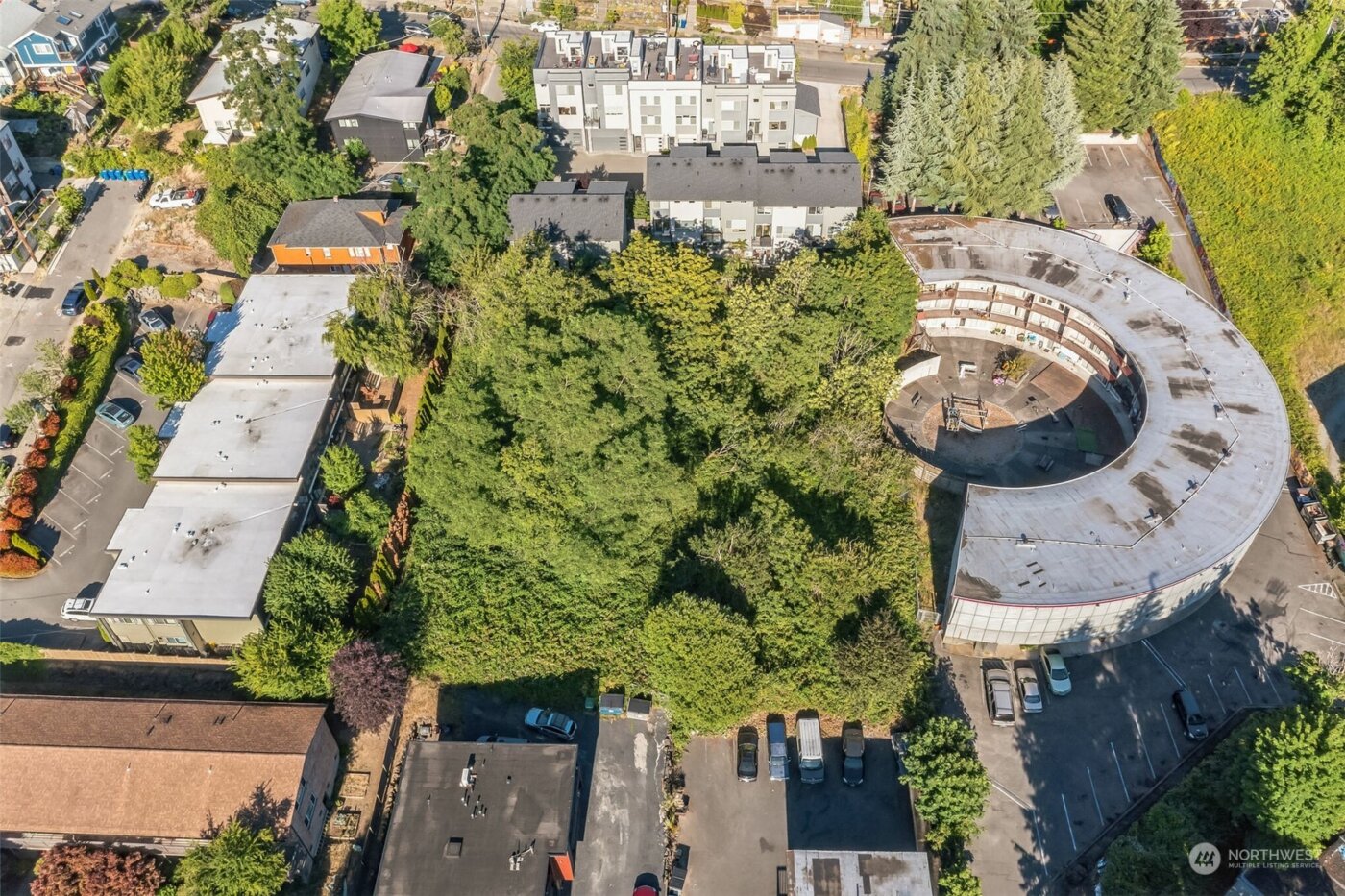 3939 S Farrar Street , Seattle, WA 98118