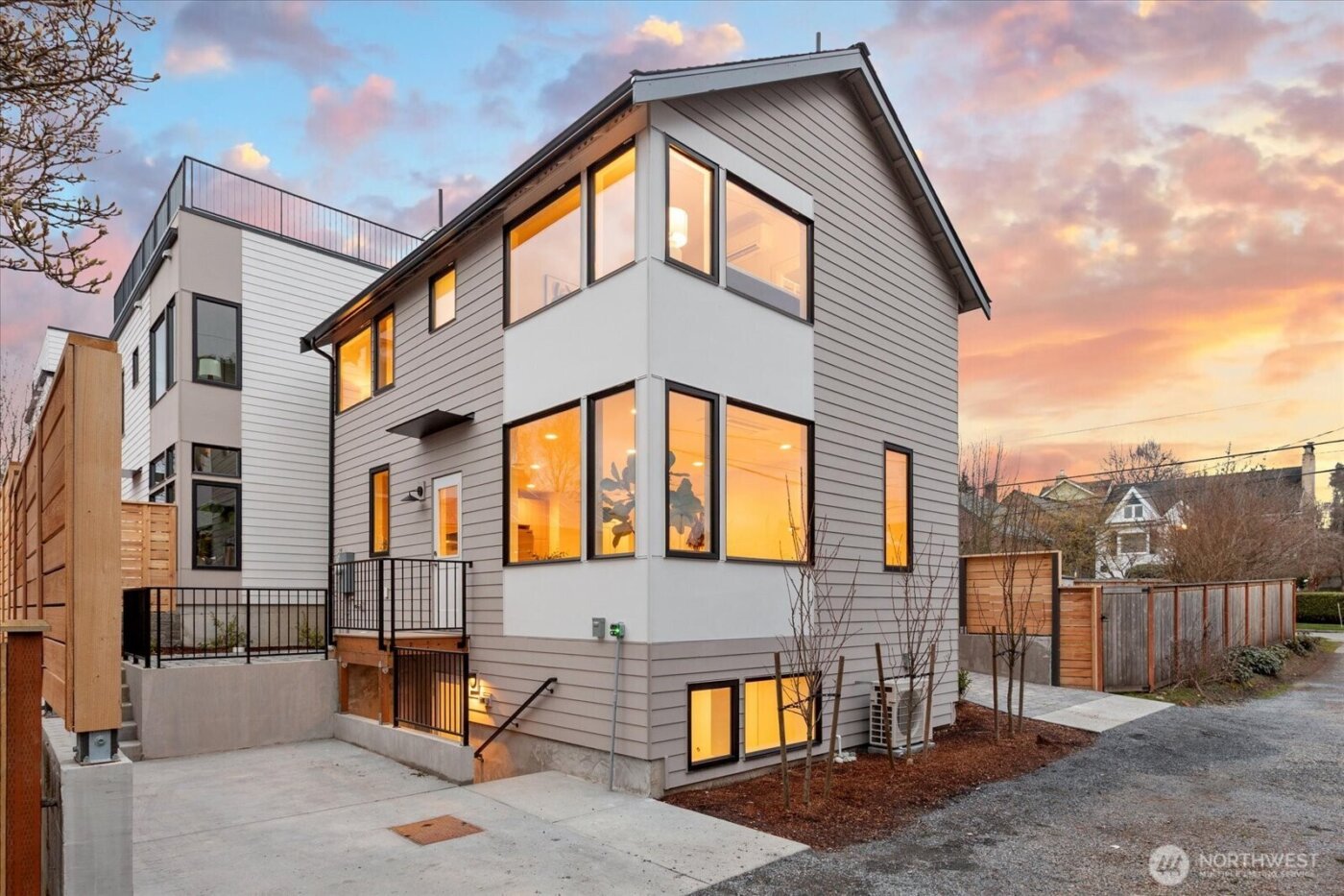 3405 NW 57th Street , Seattle, WA 98107