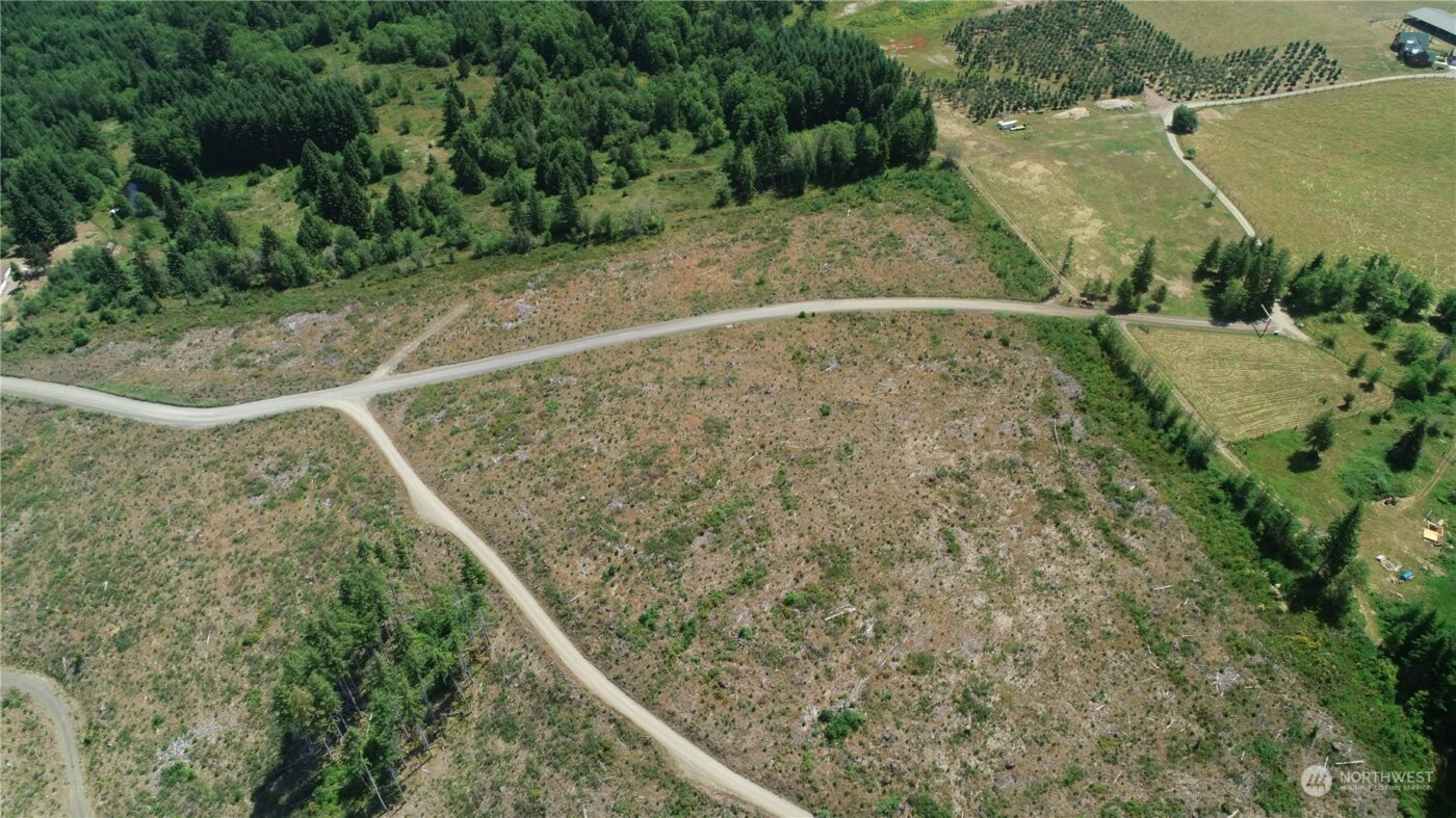 1068 Salmon Creek Rd , Mossyrock, WA 98564