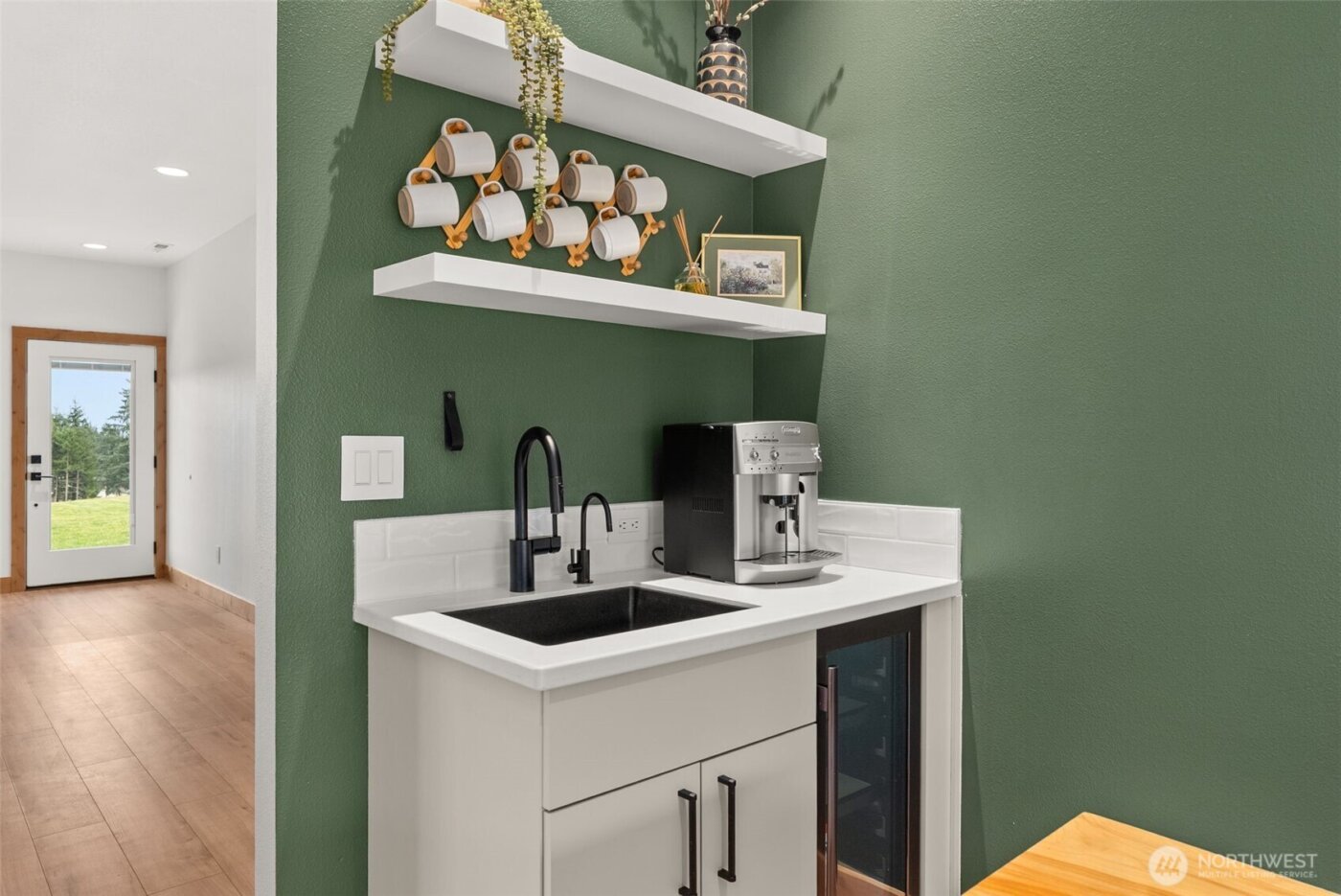 527 Tennessee Road , Winlock, WA 98596