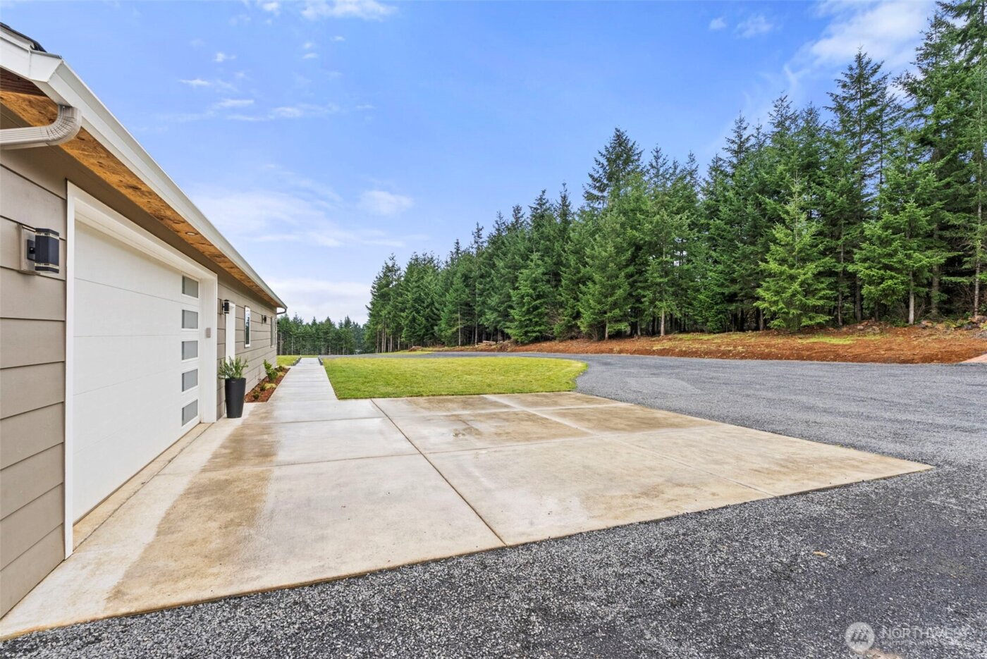 527 Tennessee Road , Winlock, WA 98596