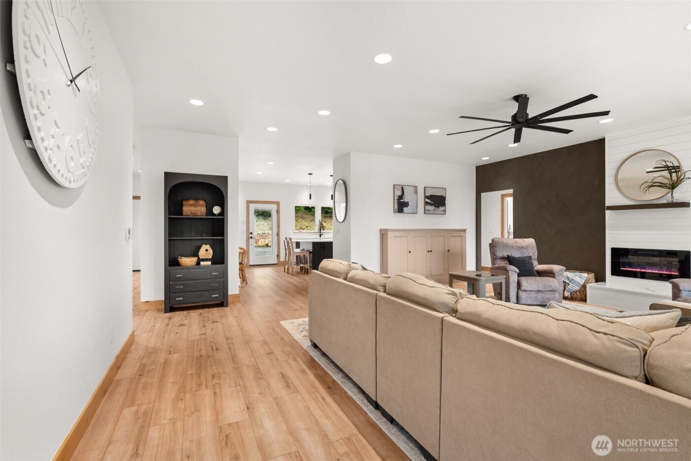 527 Tennessee Road , Winlock, WA 98596