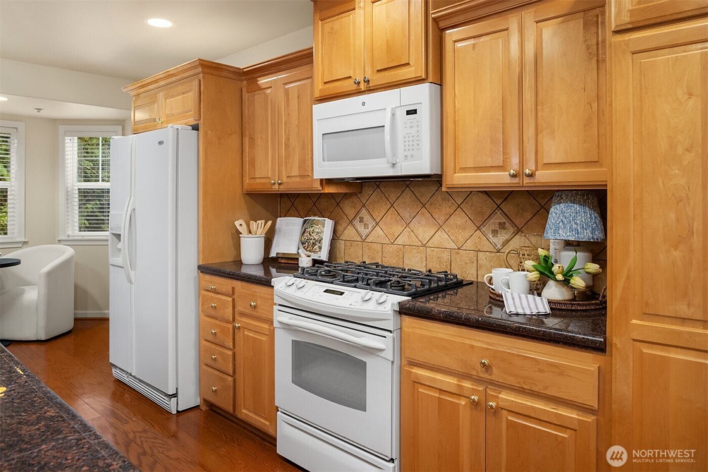 4535 Providence Point Place SE #103, Issaquah, WA 98029