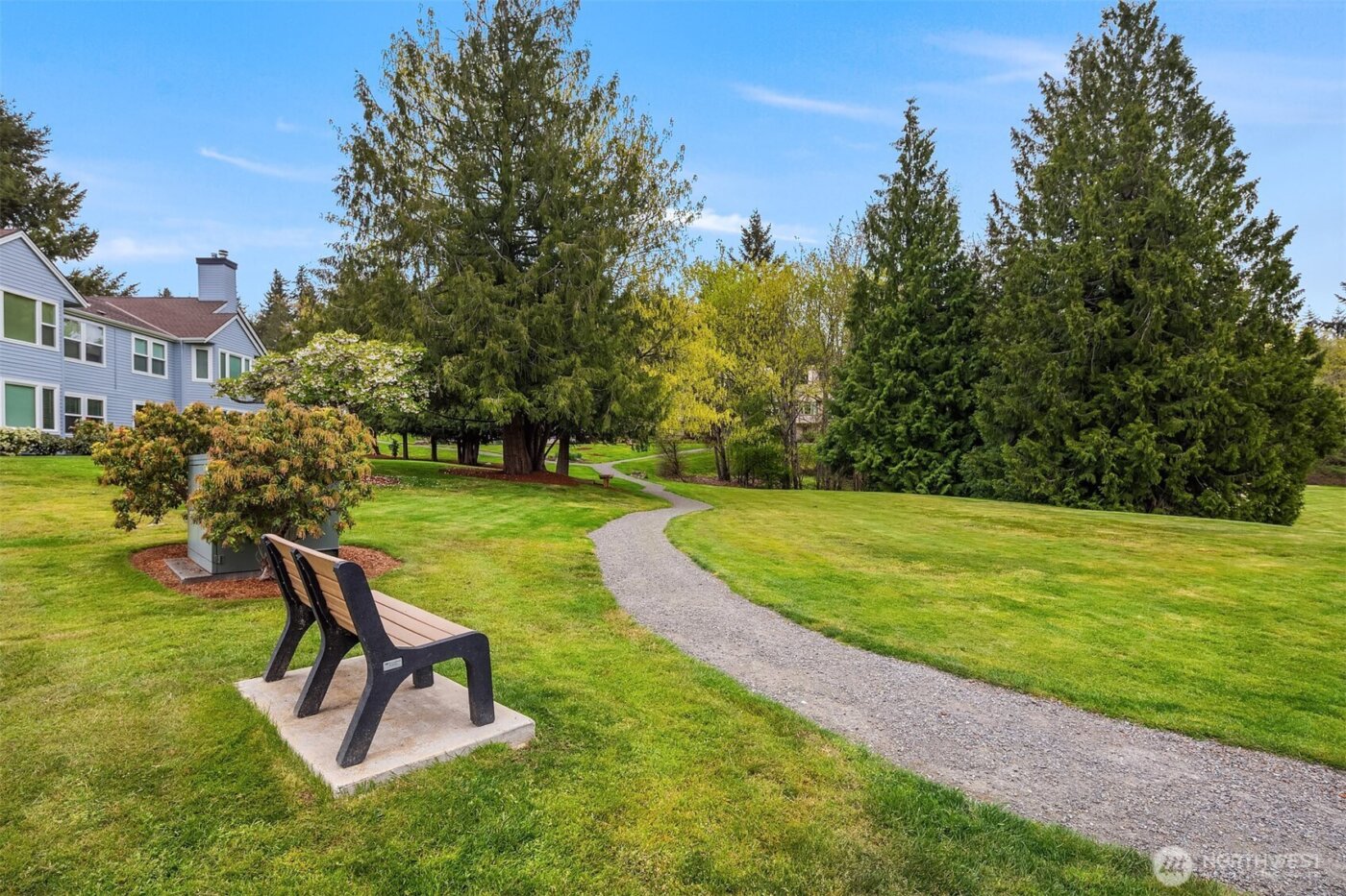 4535 Providence Point Place SE #103, Issaquah, WA 98029