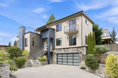 11422 NE 92nd Street , Kirkland, WA 98033