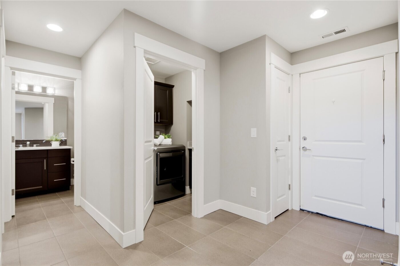 11422 NE 92nd Street , Kirkland, WA 98033