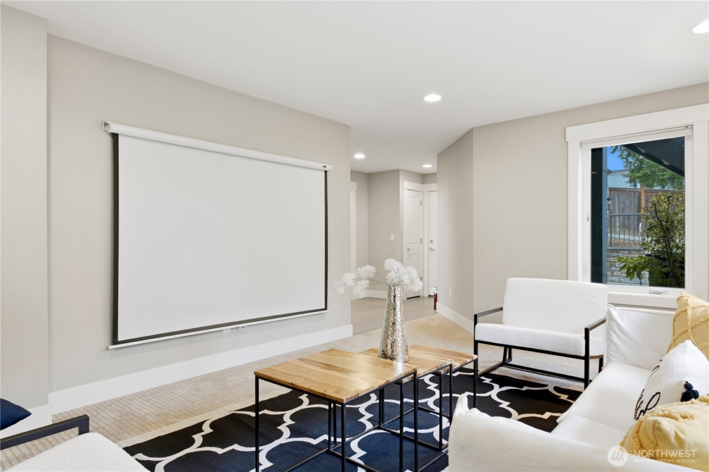 11422 NE 92nd Street , Kirkland, WA 98033