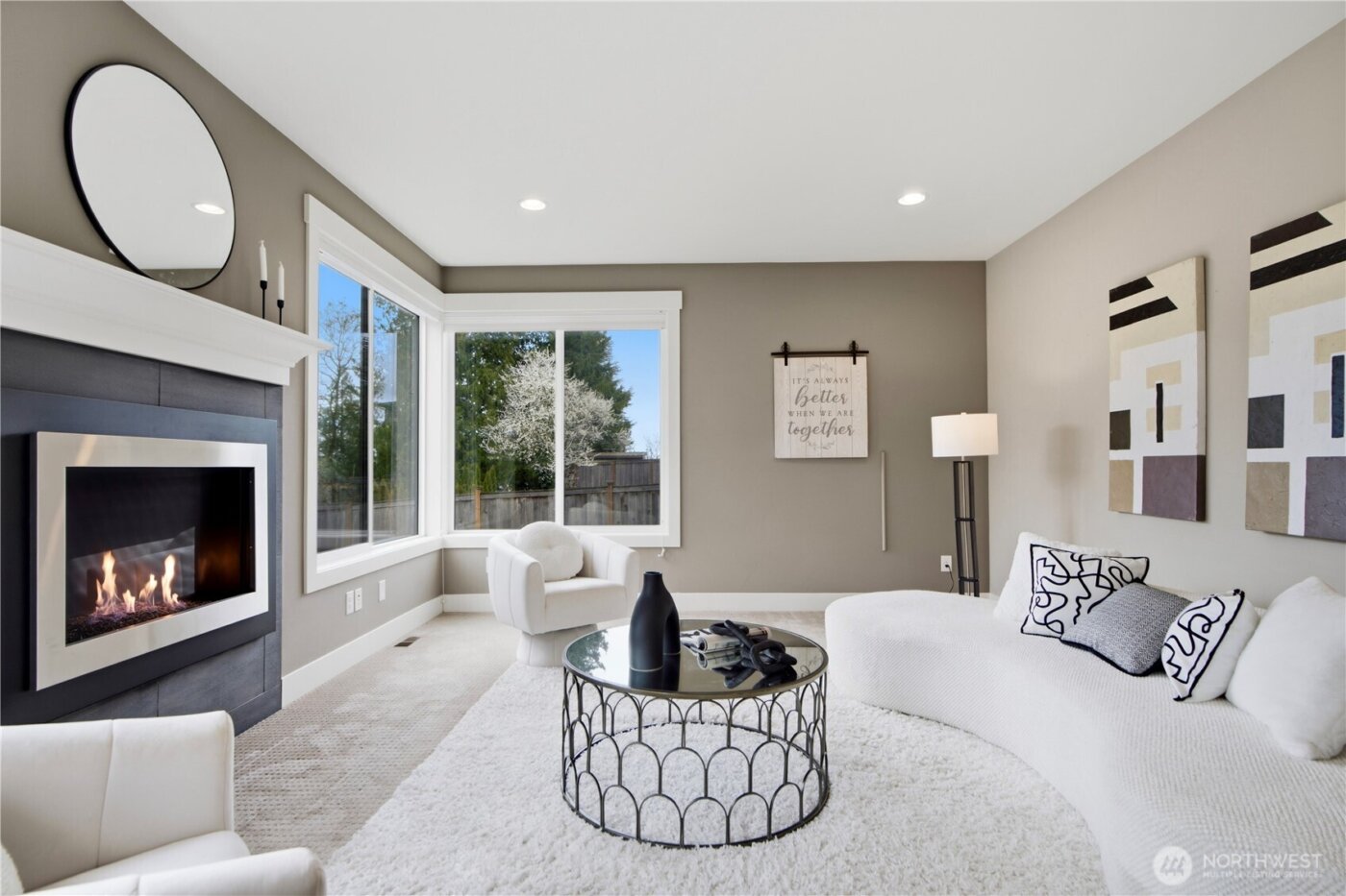 11422 NE 92nd Street , Kirkland, WA 98033