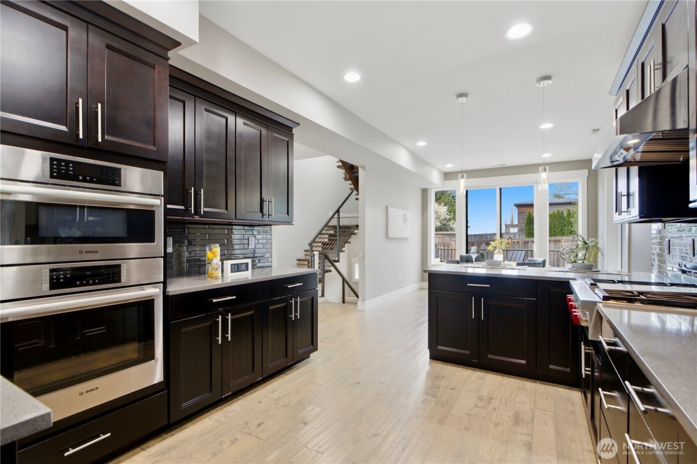 11422 NE 92nd Street , Kirkland, WA 98033