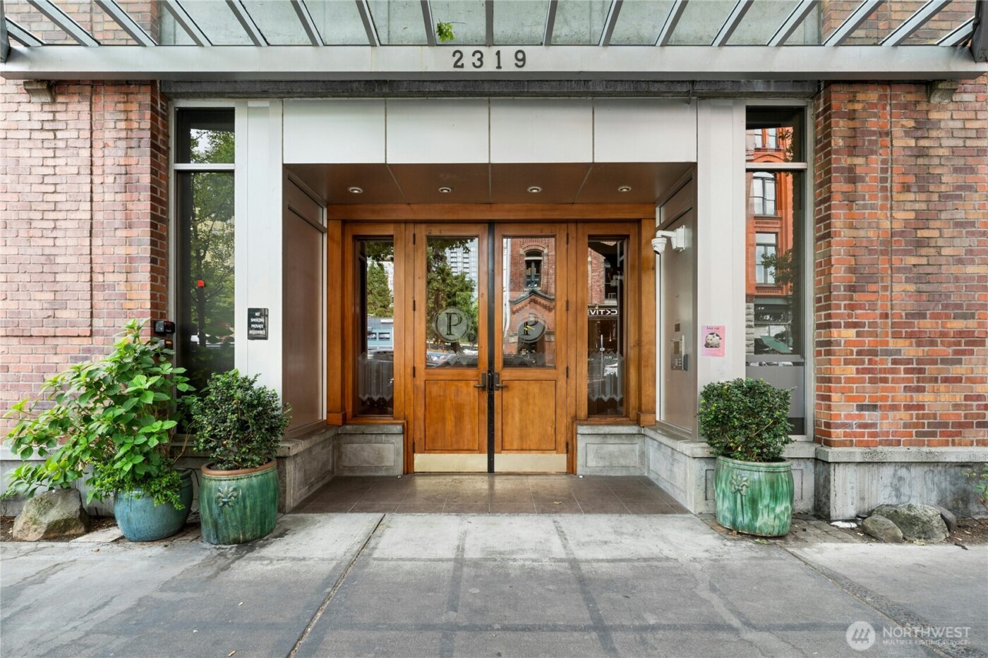 2319 1st Avenue #503, Seattle, WA 98121