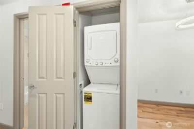 2319 1st Avenue #503, Seattle, WA 98121 - Photo 18