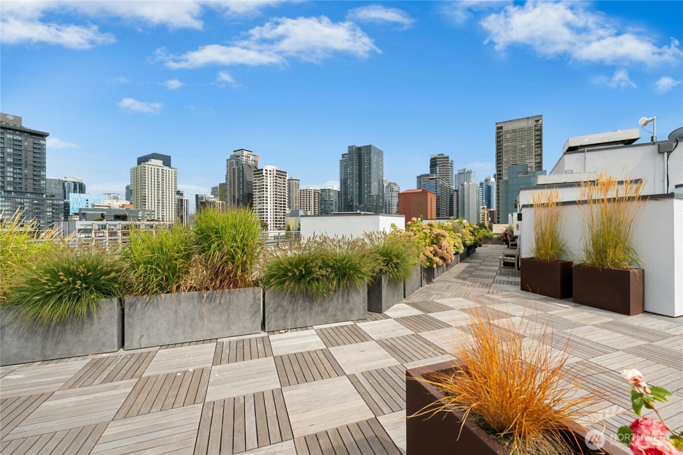 2319 1st Avenue #503, Seattle, WA 98121