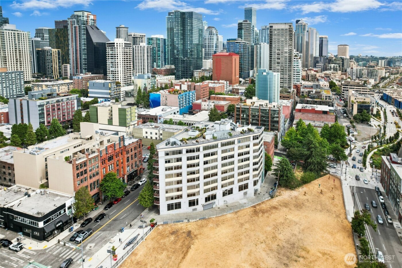 2319 1st Avenue #503, Seattle, WA 98121