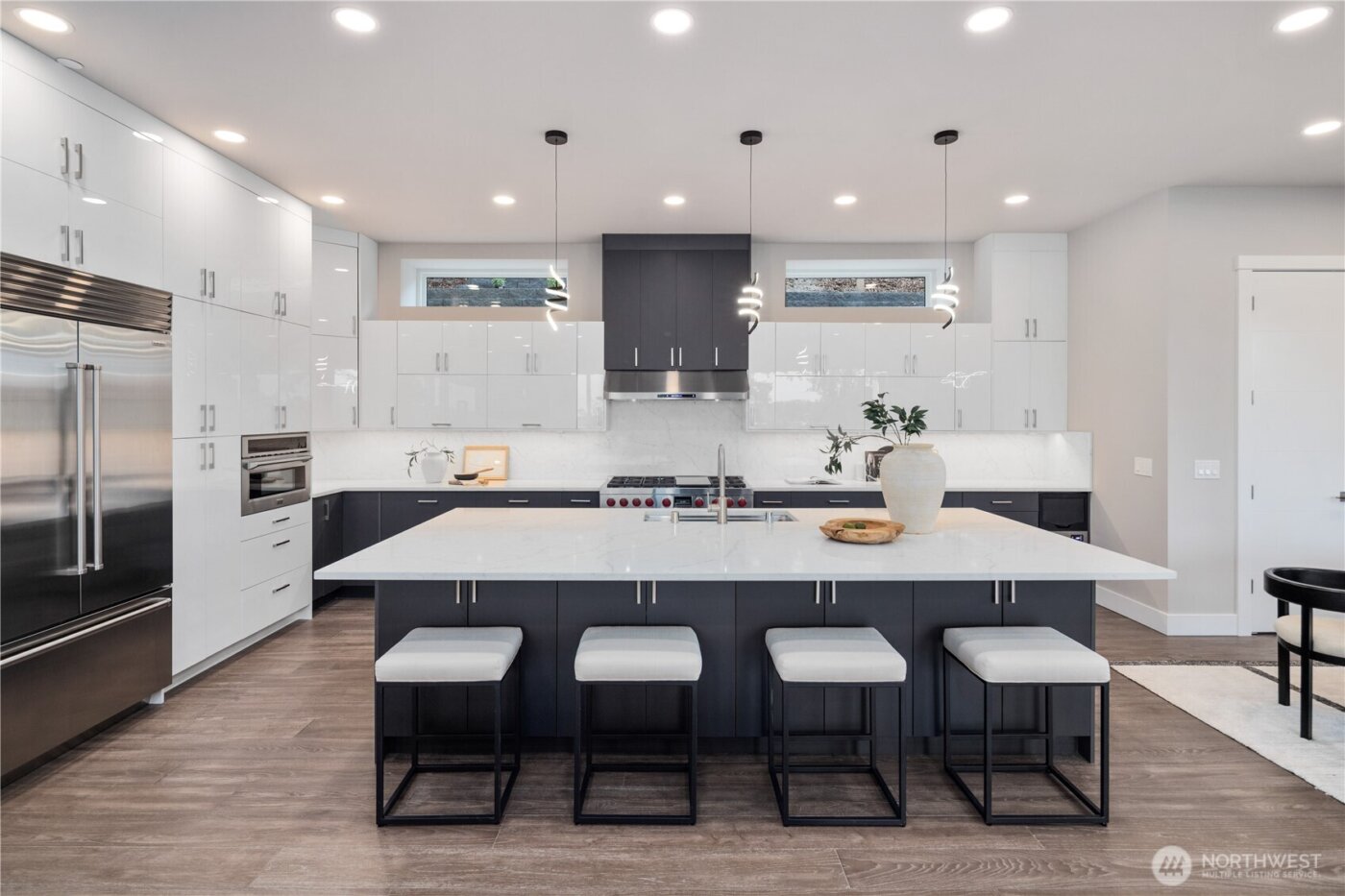 8814 NE Juanita Drive , Kirkland, WA 98034