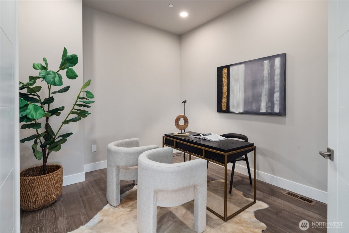 8814 NE Juanita Drive , Kirkland, WA 98034