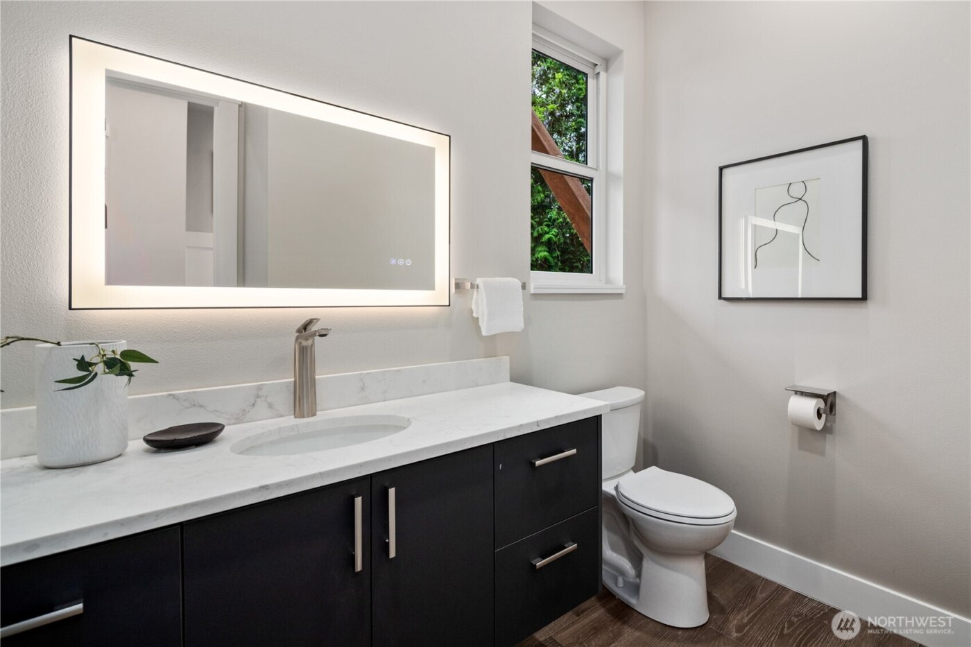 8814 NE Juanita Drive , Kirkland, WA 98034