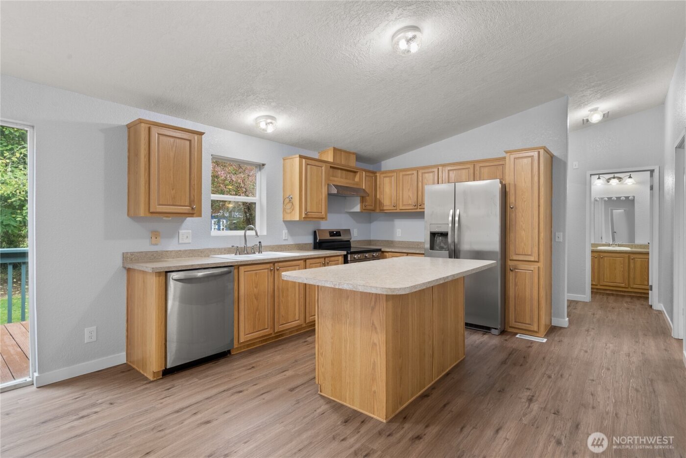 11727 Driver Street SW, Olympia, WA 98512