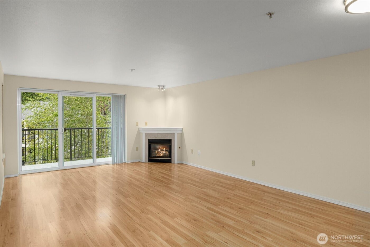 2001 120th Place SE #4-304, Everett, WA 98208