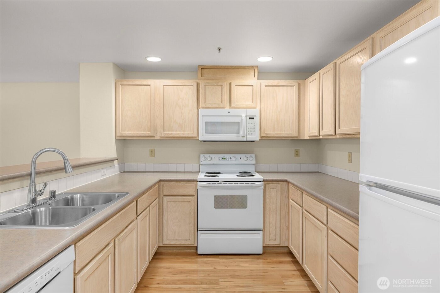 2001 120th Place SE #4-304, Everett, WA 98208