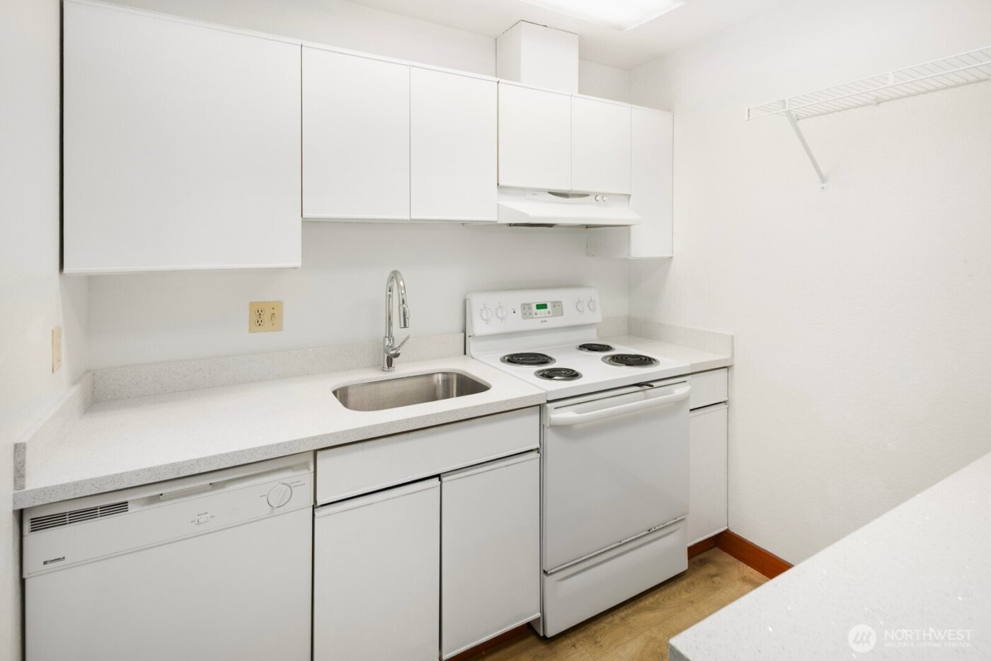 5210 11th Avenue NE #1-5, Seattle, WA 98105-3561