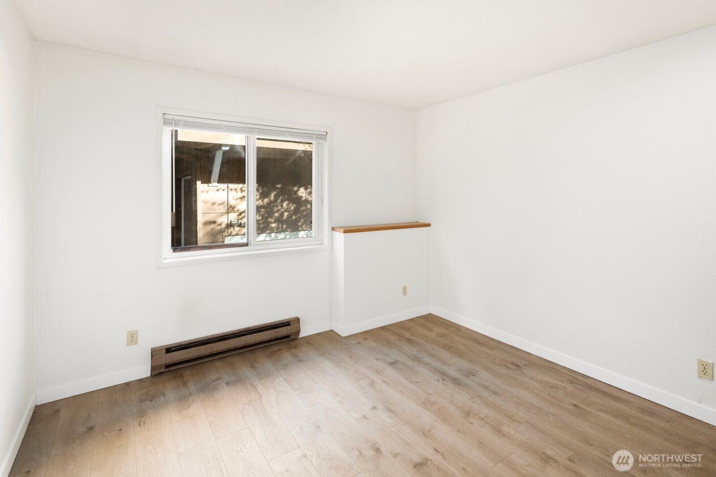 5210 11th Avenue NE #1-5, Seattle, WA 98105-3561