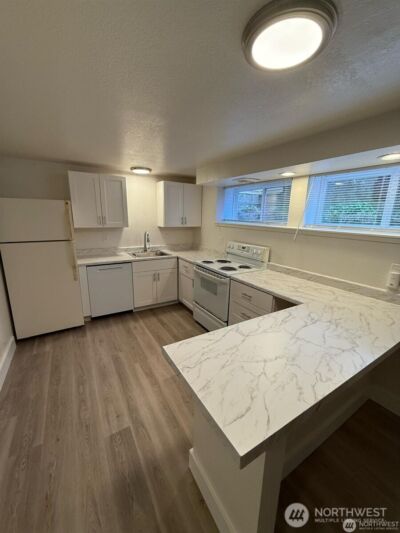 5210 11th Avenue NE #1-5, Seattle, WA 98105-3561 - Photo 22