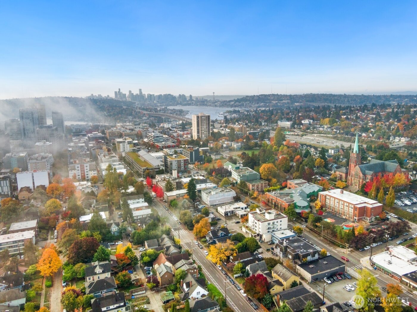 5210 11th Avenue NE #1-5, Seattle, WA 98105-3561