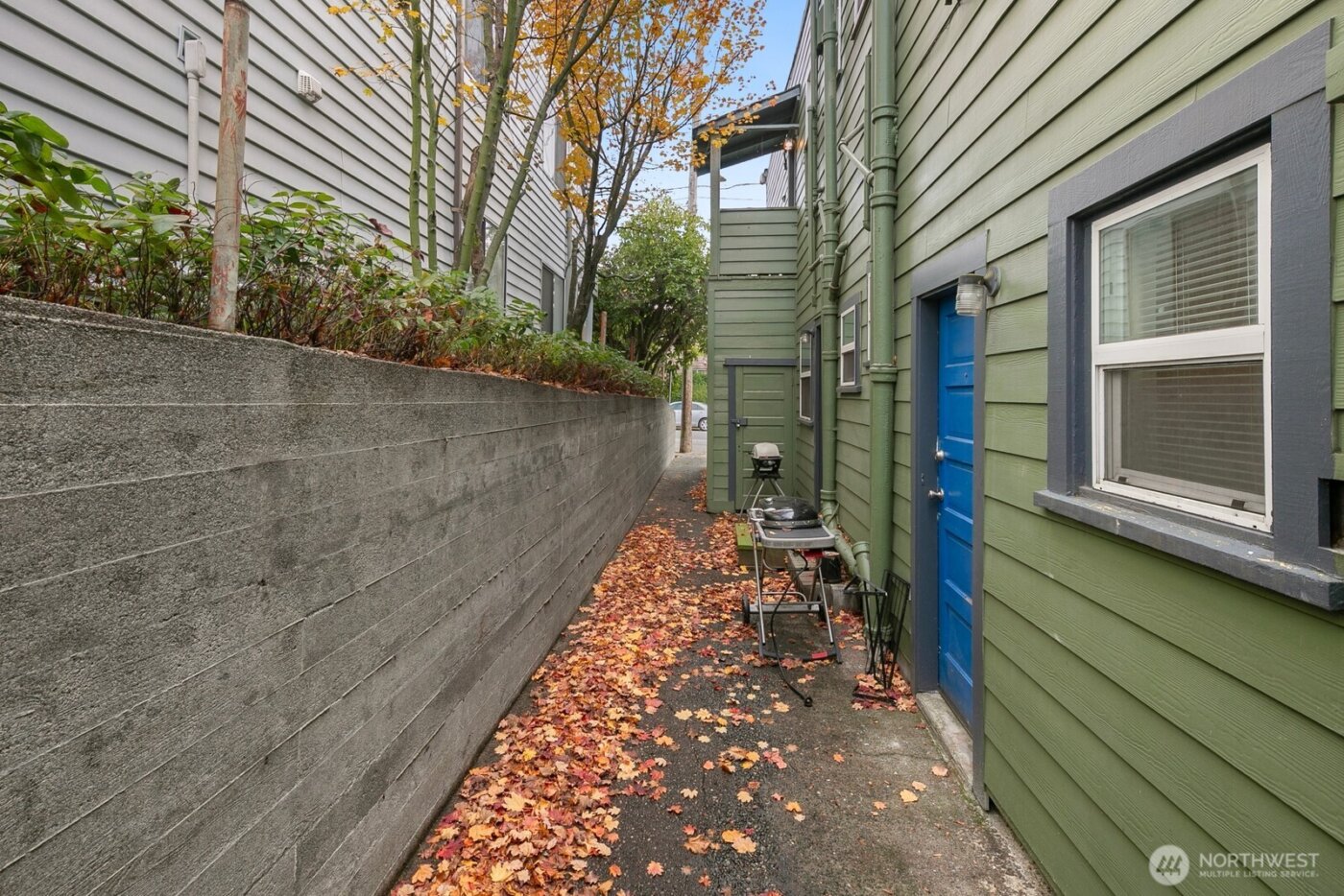 7103 Linden Avenue N #1-5, Seattle, WA 98103-5176