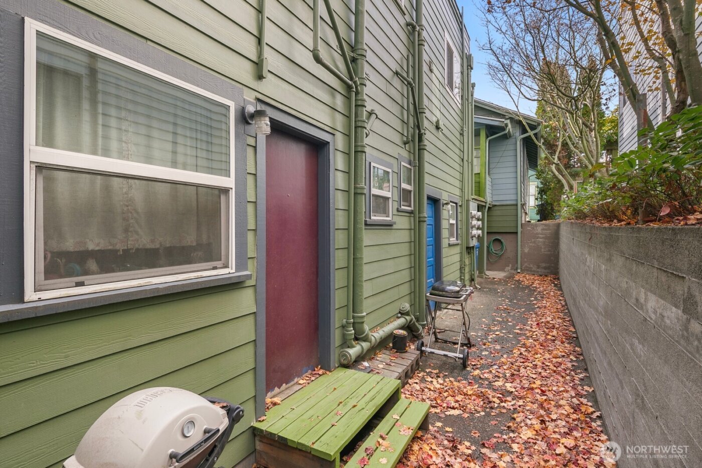 7103 Linden Avenue N #1-5, Seattle, WA 98103-5176