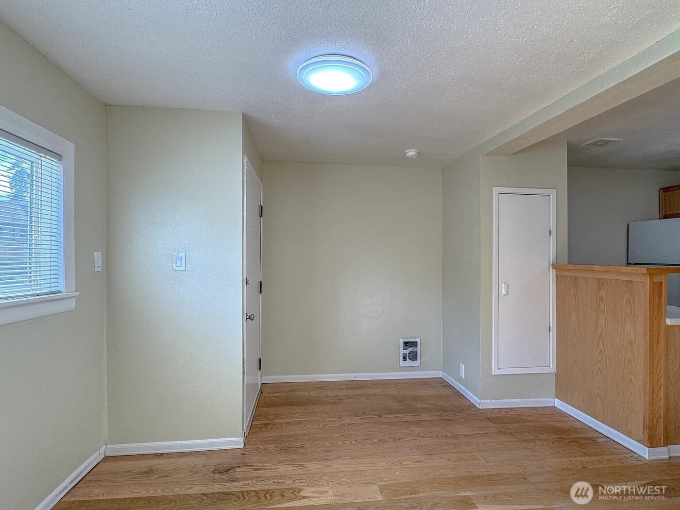 7103 Linden Avenue N #1-5, Seattle, WA 98103-5176