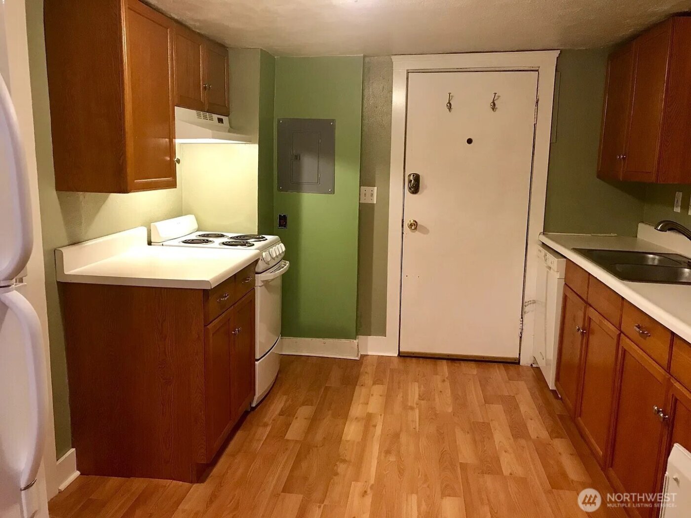 7103 Linden Avenue N #1-5, Seattle, WA 98103-5176