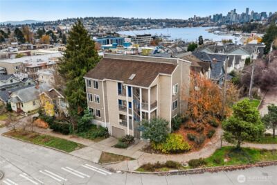 3660 Whitman Avenue N, Seattle, WA 98103-8768