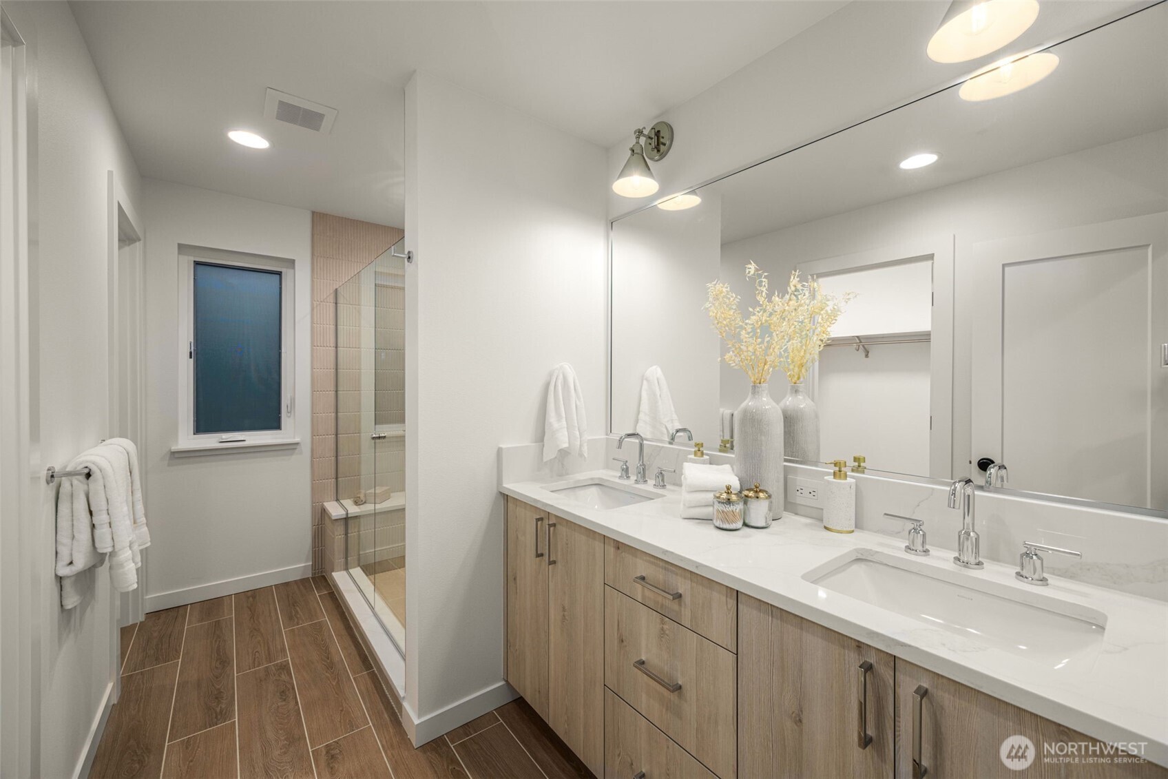 105 19th Avenue , Kirkland, WA 98033