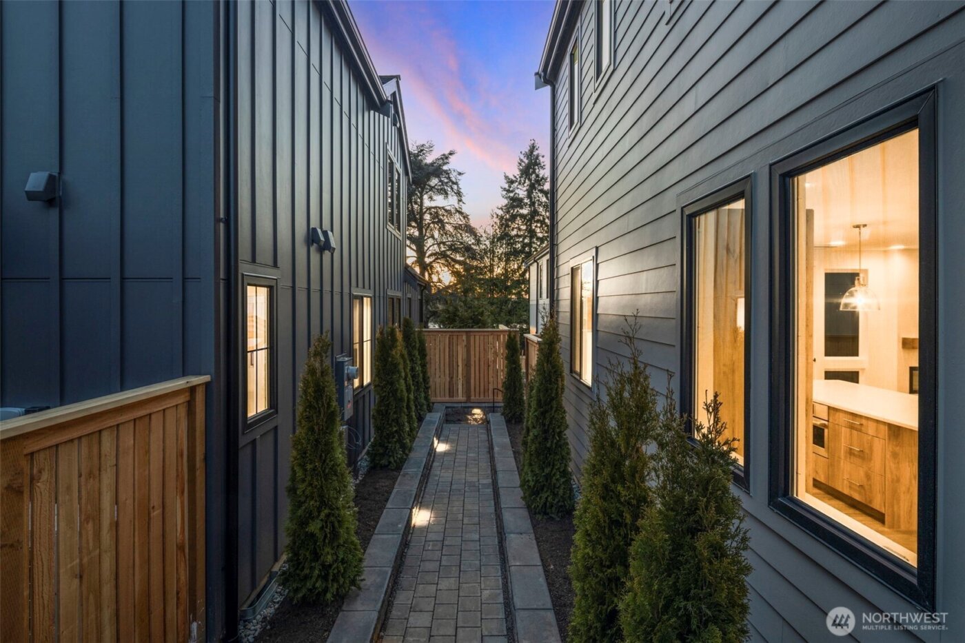 105 19th Avenue , Kirkland, WA 98033