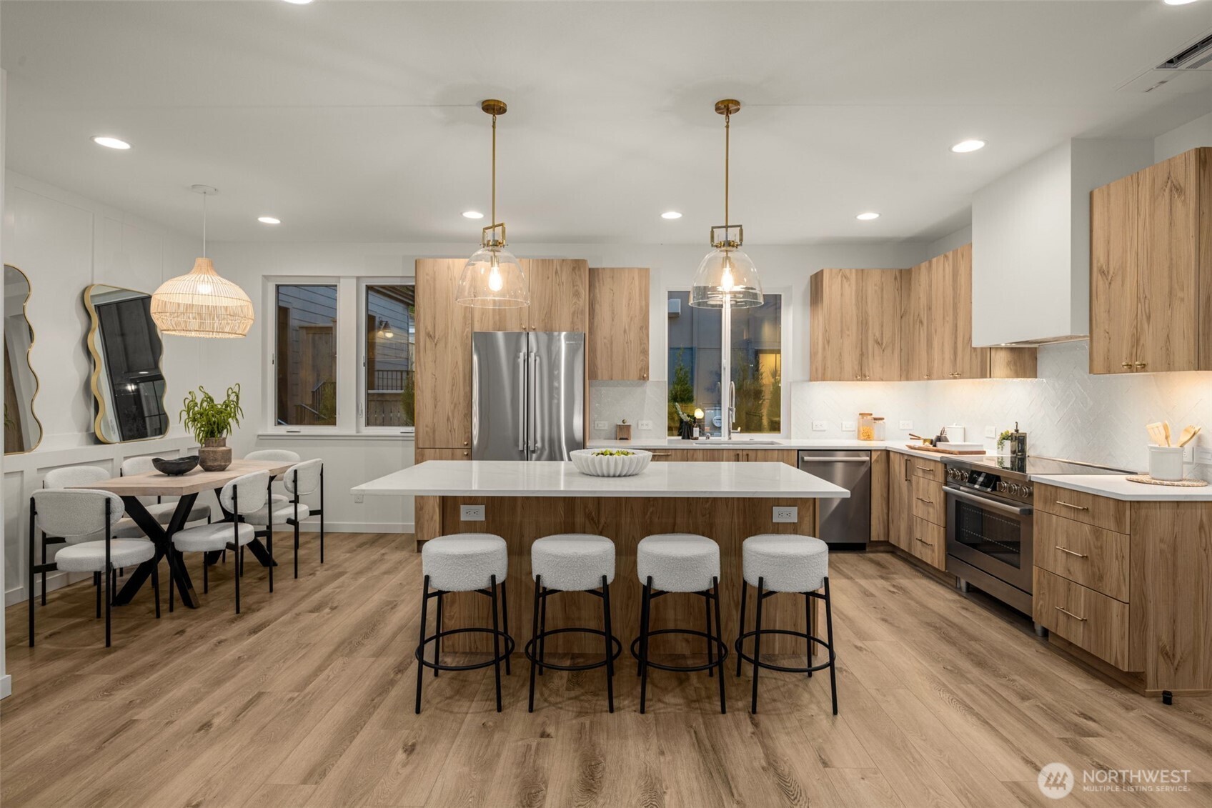 105 19th Avenue , Kirkland, WA 98033