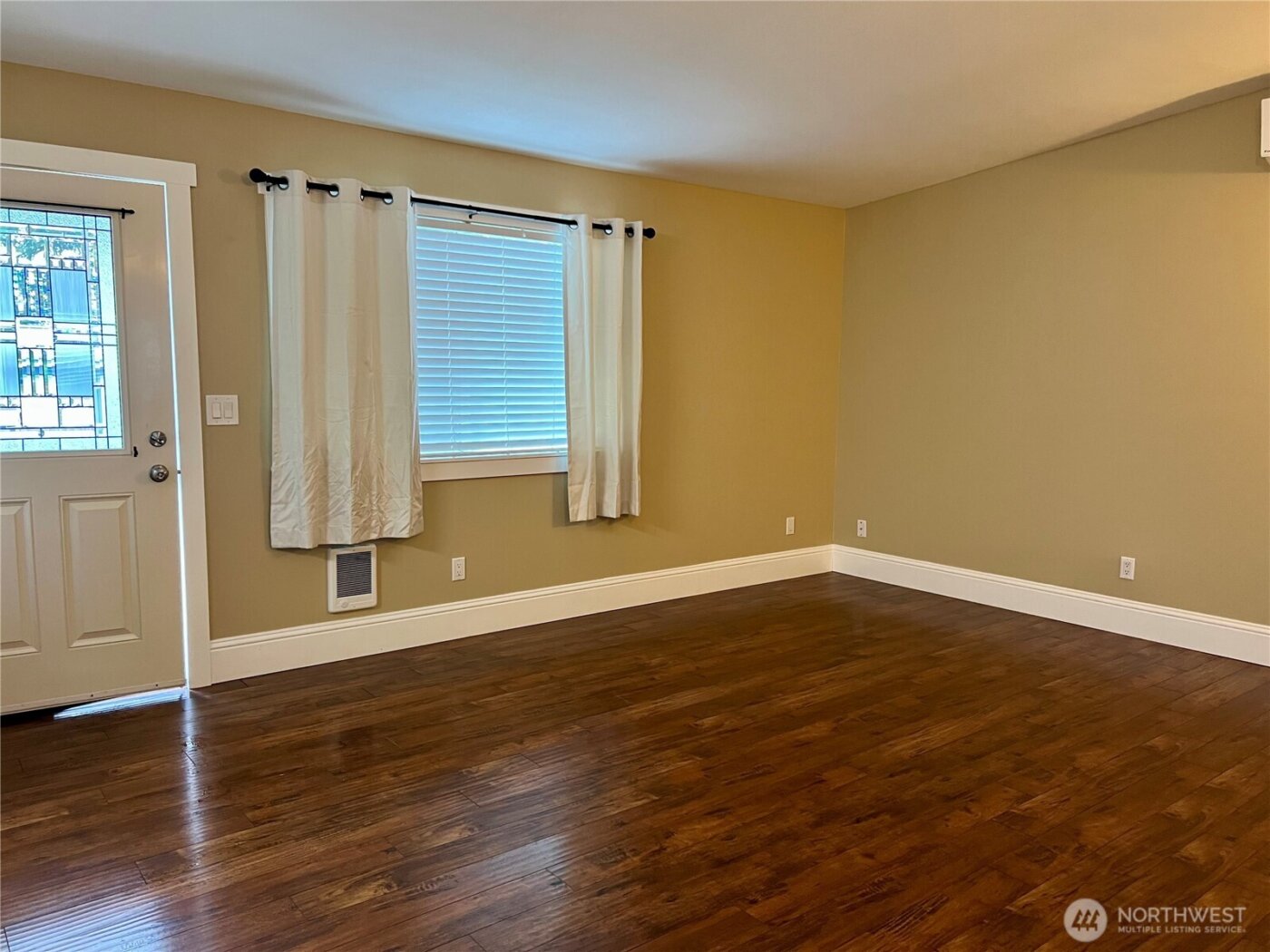 140 Newell Avenue , Westport, WA 98595