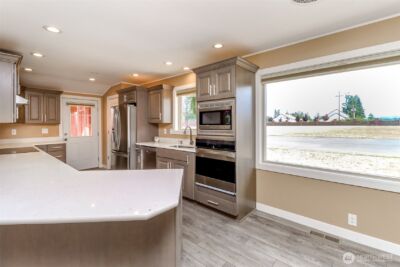 36510 Mountain Highway E, Eatonville, WA 98328 - Photo 12