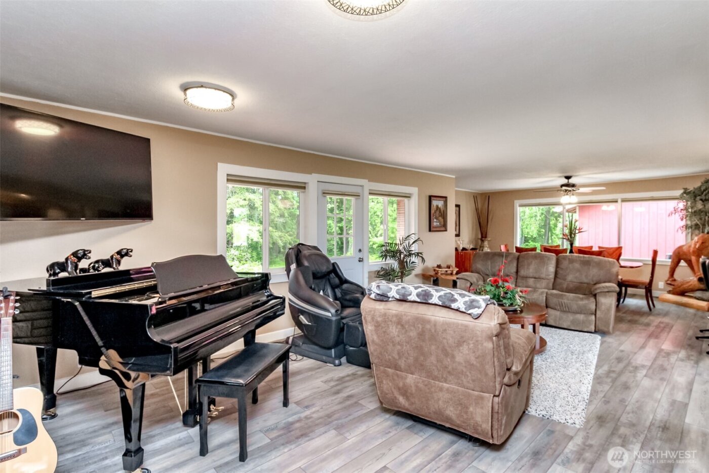 36510 Mountain Highway E, Eatonville, WA 98328