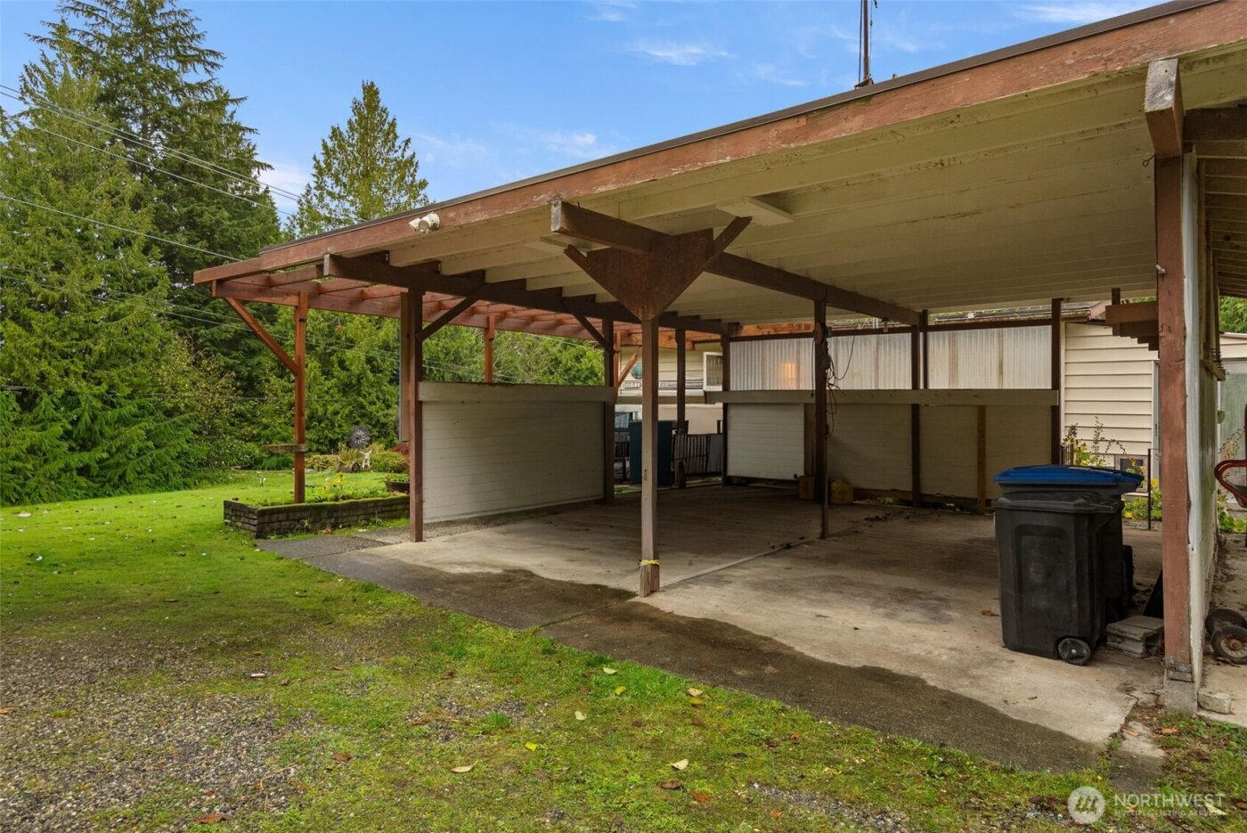 6091 NE Twin Spits Road , Hansville, WA 98340