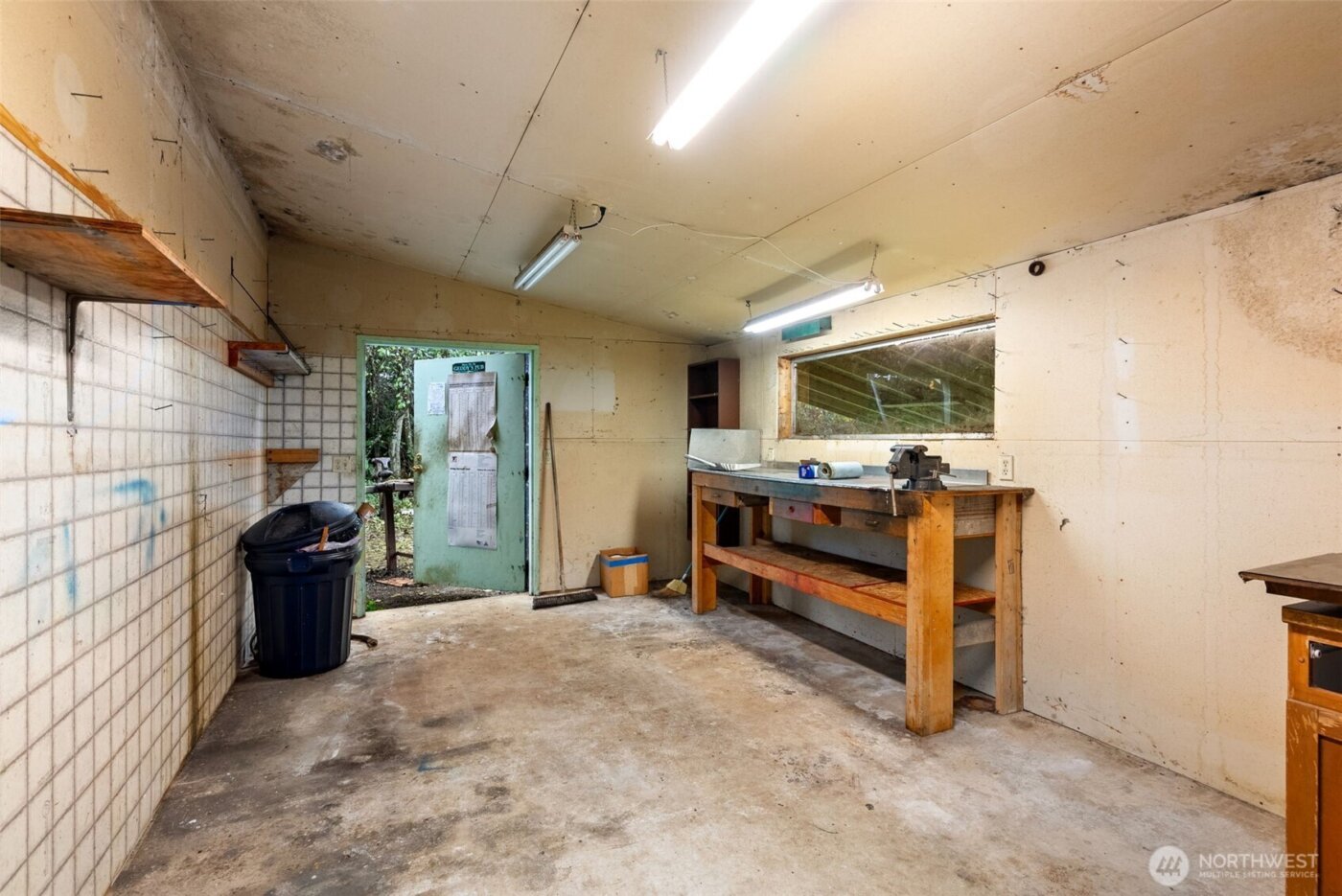 6091 NE Twin Spits Road , Hansville, WA 98340