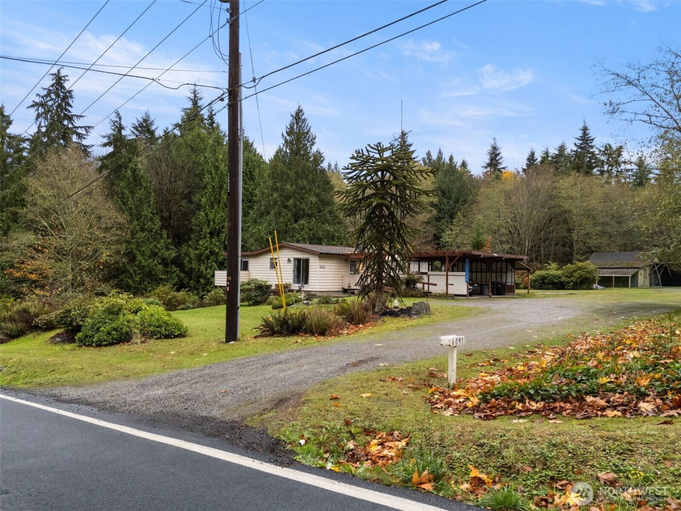 6091 NE Twin Spits Road , Hansville, WA 98340