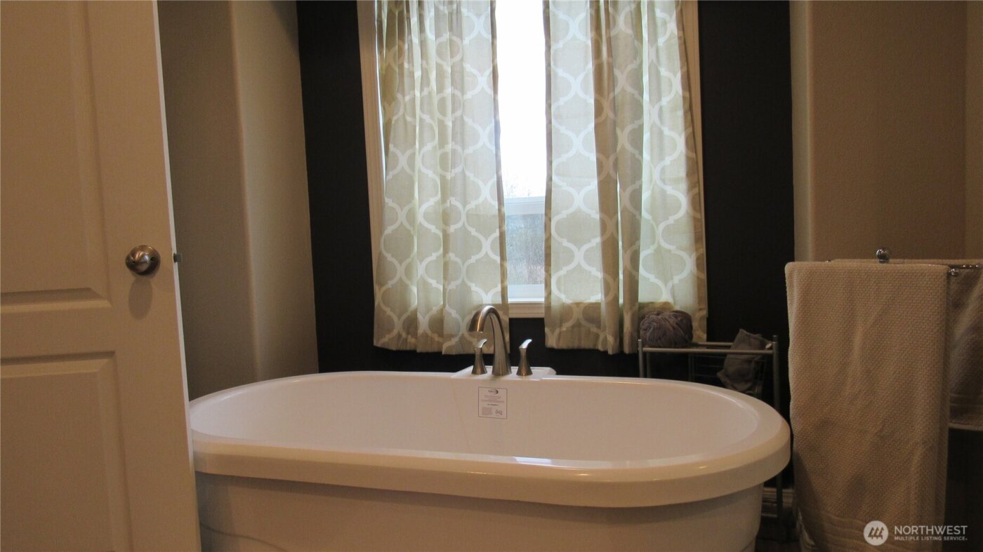 765 SW Chehalis , Chehalis, WA 98532