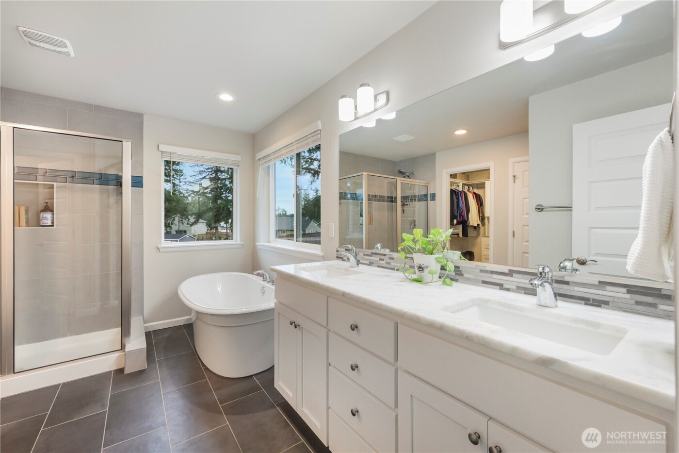 5209 Junco Court NE, Olympia, WA 98516