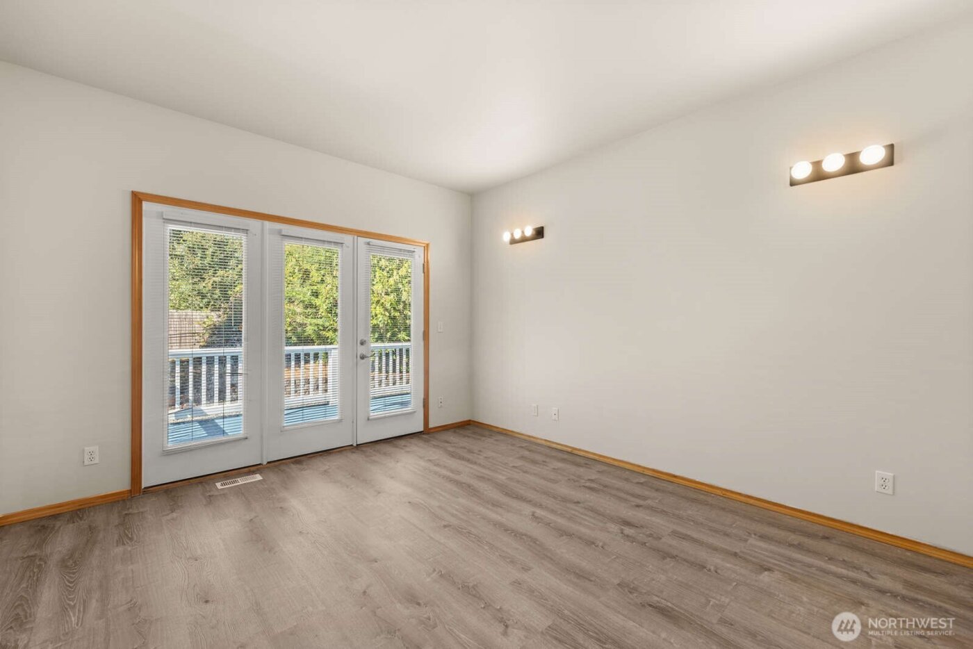 9926 SW 184th Way , Vashon, WA 98070-0000